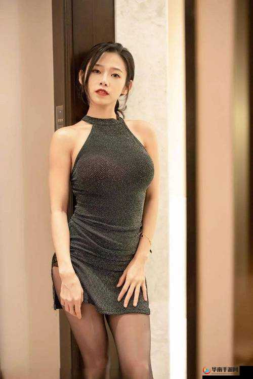 黑丝美女被操哭引发热议