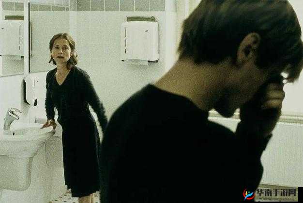 老色狼影院:一部独特的影片呈现