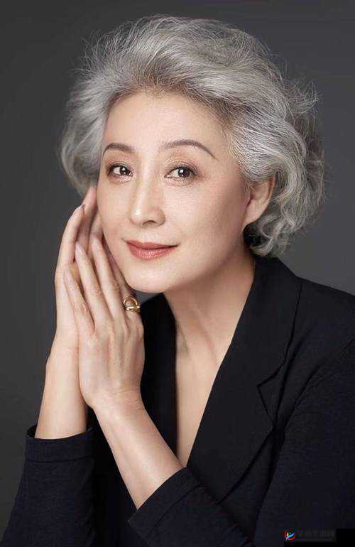 成熟老太婆毛茸茸的独特魅力