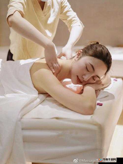 少妇私密精油 SPA 按摩：极致身心放松体验
