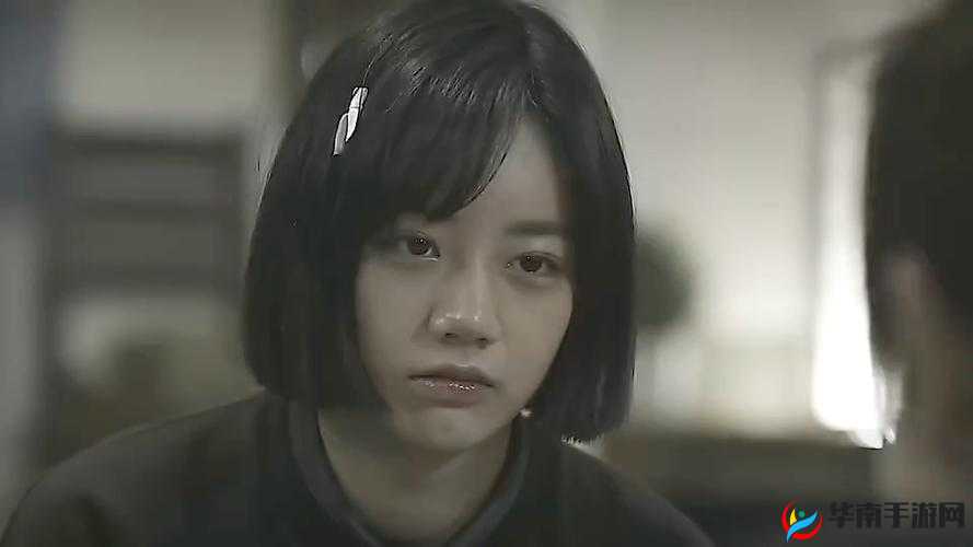 周莹躲进被子里 70 集:看女主角的内心挣扎与情感爆发