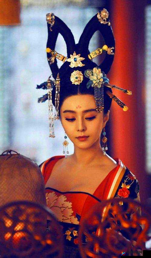 武则天艳情版：揭秘一代女皇的传奇情感与隐秘故事