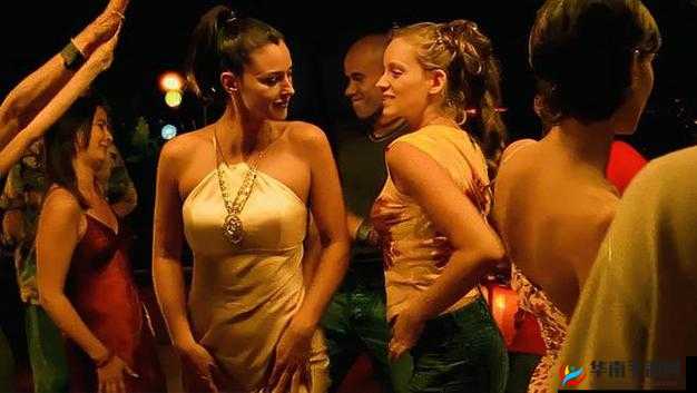 群体交乱之放荡娇妻一区二区：欲望交织的狂野篇章