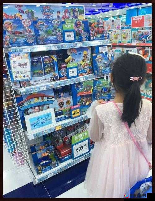 外出佩戴小玩具的感受上学：这是一种独特且奇妙的体验