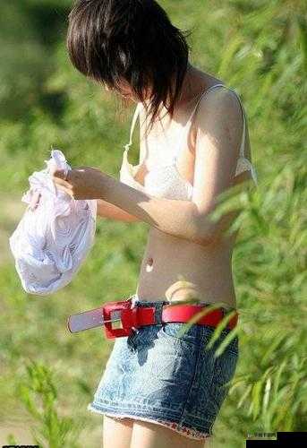 张筱雨魅惑 2 盘丝影院：探索女性身体的艺术之美