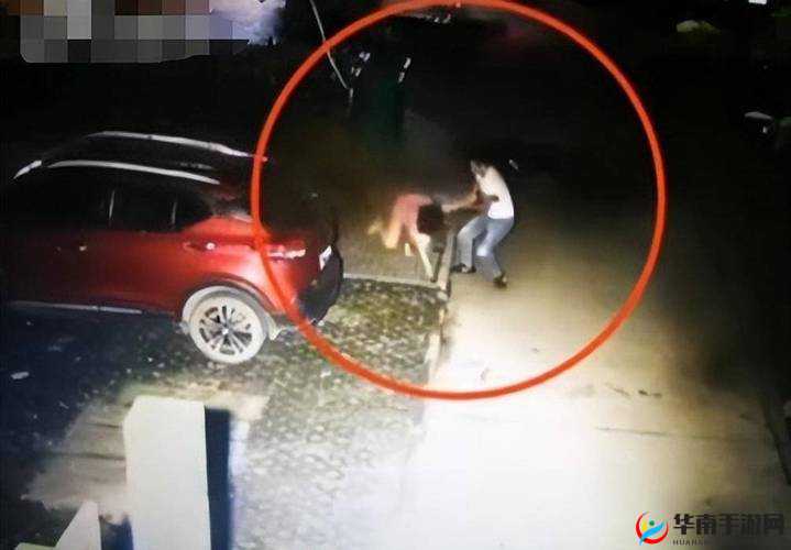 ：女子公园被男子按倒在地强行脱衣，后续让人意想不到