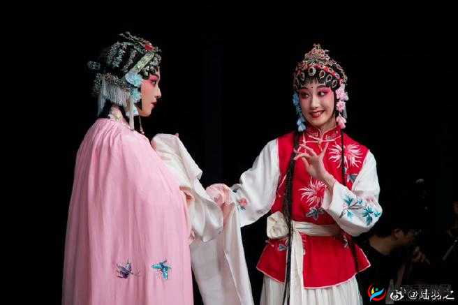 莺莺待月西厢下：崔莺莺的叱户 要出来了