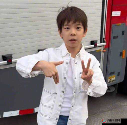 力得摸太嗯哼嗯哼嗯哼什么歌:探寻其独特旋律之谜