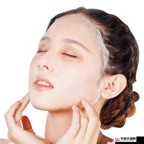上吃面膜下敷面膜，体验别样护肤乐趣