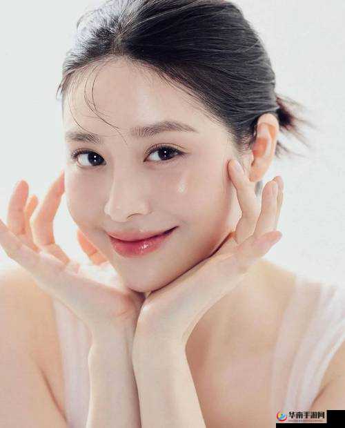美丽女生皮肤大图：展现肌肤的细腻与光泽