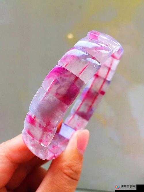 粉色苏州晶体：关于其独特性质与应用前景的深入探讨