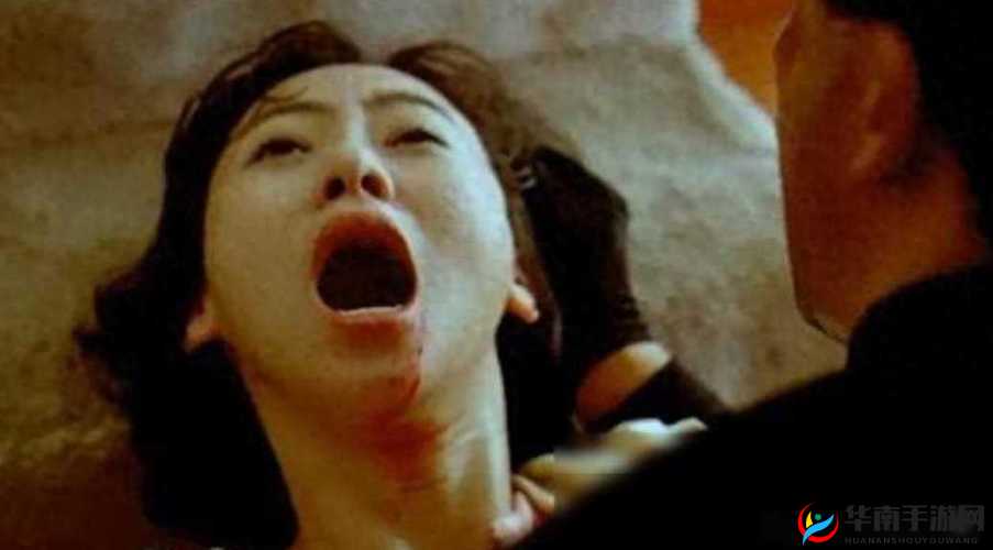 国产黄色精品大片：情色世界中的艺术与情感