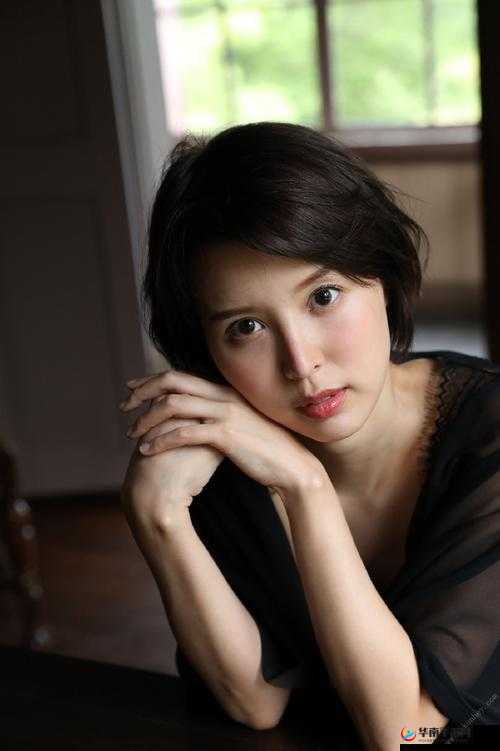 爆操葵司：挑战极限的性感女神