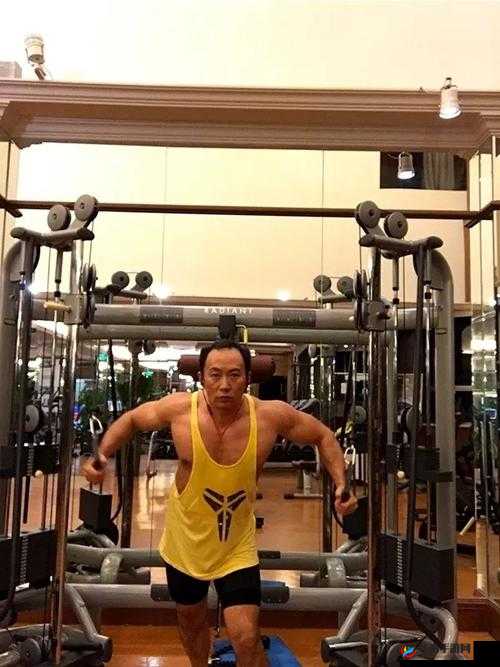 程序员和健身教练肌肉壮受：探索他们的独特魅力与成长之路