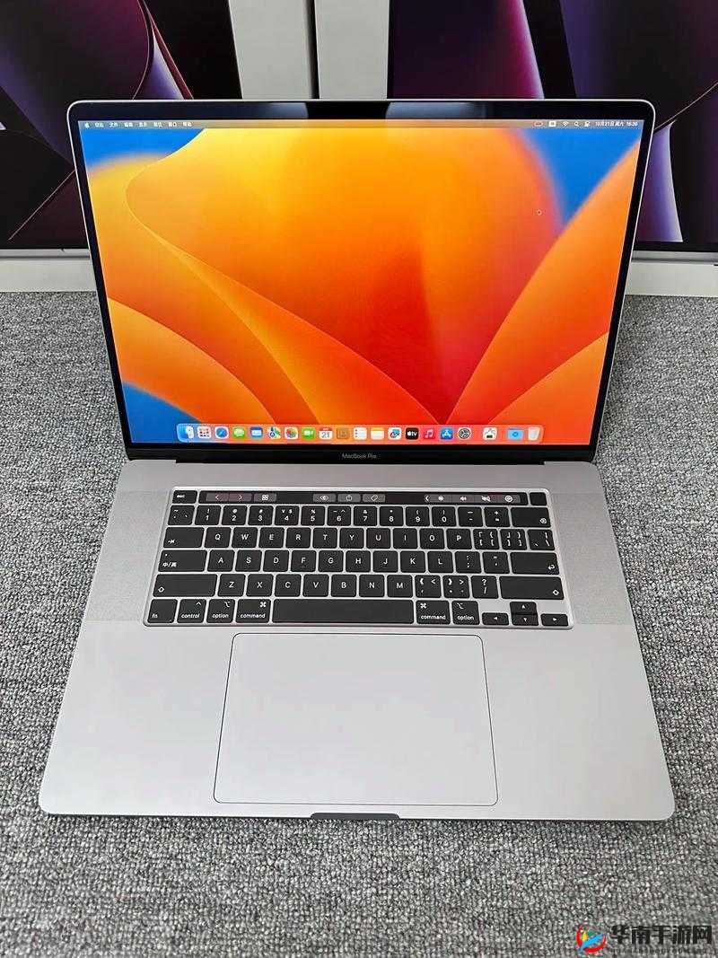 16 岁拥有的 16 岁 MacBook Pro 在日本的故事