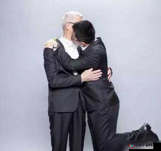 欧美老头 gaygay1069：一个跨越年龄与性别的爱情故事