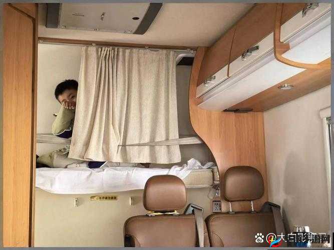 在车内极致体验,被弄到高 C 的奇妙旅程