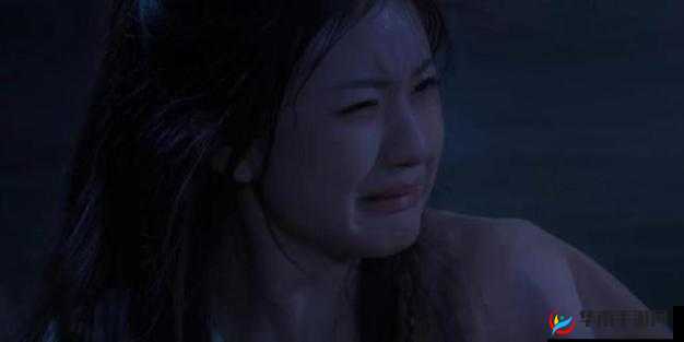 开火车女孩哭的撕心裂肺令人揪心不已