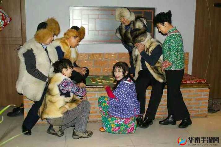 炕头淑芬那翘起的大白屁股引人遐思