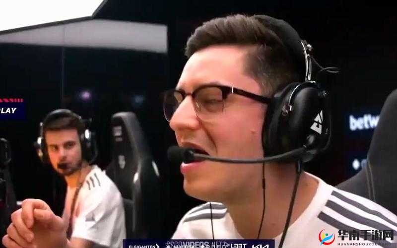 CSGO 观看精彩录像：深入剖析精彩瞬间