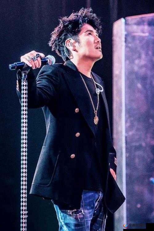 小鲜肉 gary2024 男音乐表现独具魅力备受瞩目