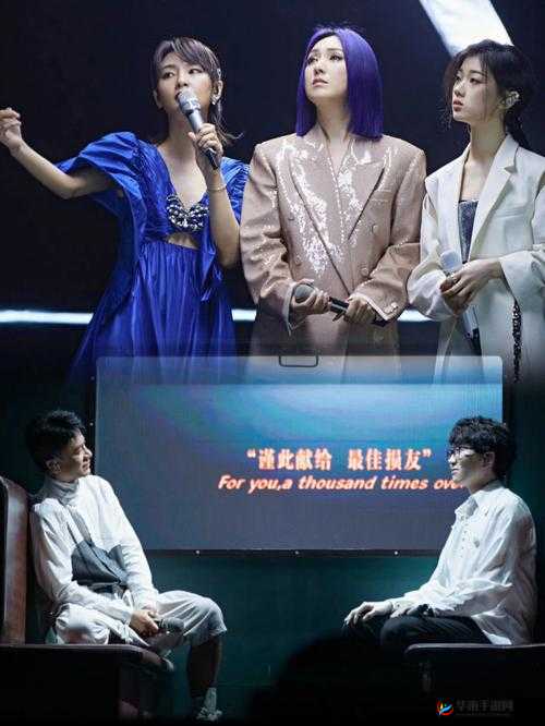 半点心 1v2H：别样情感纠葛的精彩演绎