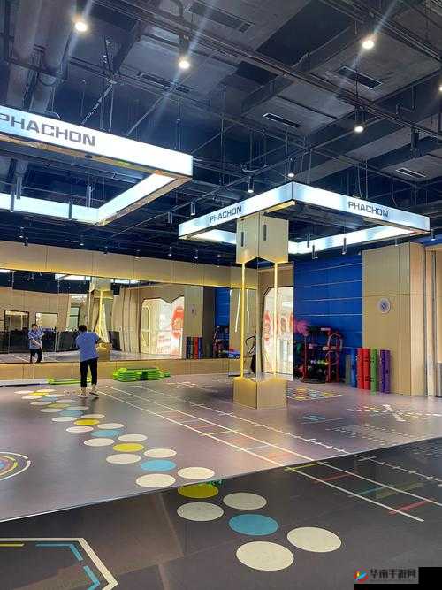 亚洲暴爽 OV 人人爽日日碰麻豆:亚洲成人激情大片,让你爽到爆