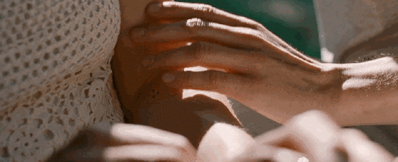 超碰乱伦：挑战道德伦理底线的禁忌行为