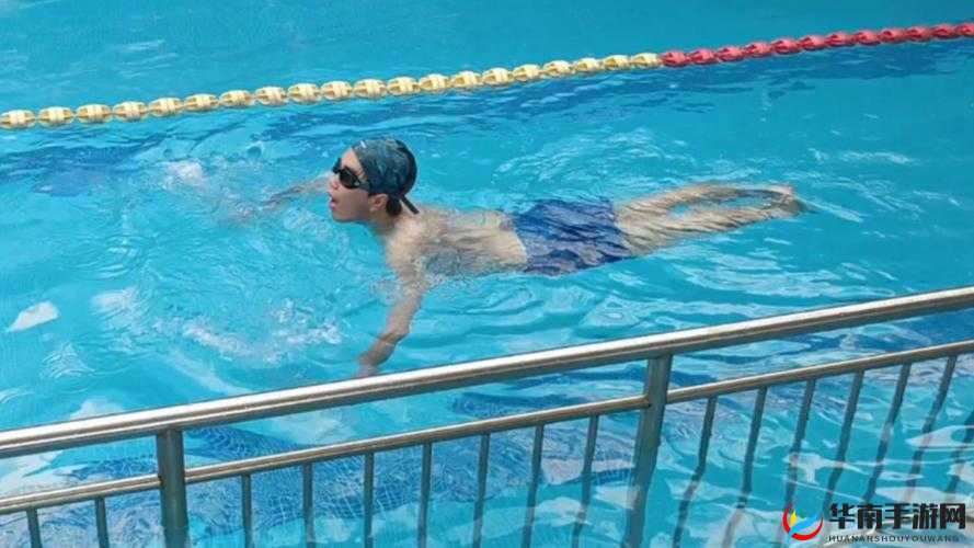 吴梦梦教练：在线指导学游泳，让你畅游无忧