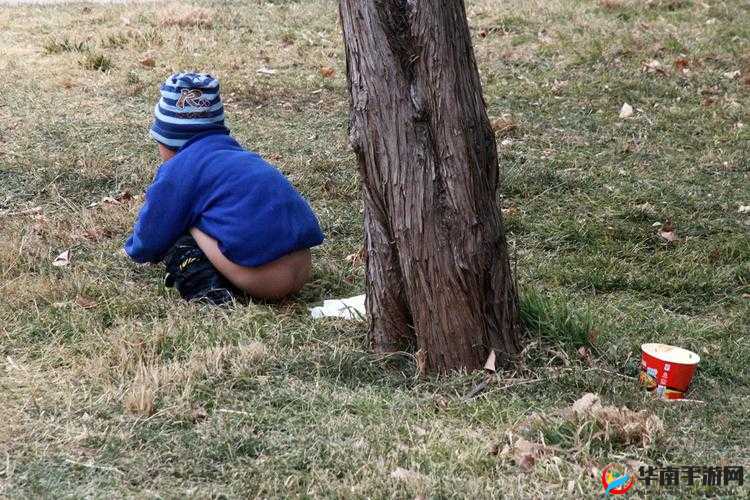 偷拍妇女私密处：公共场所的不道德行为