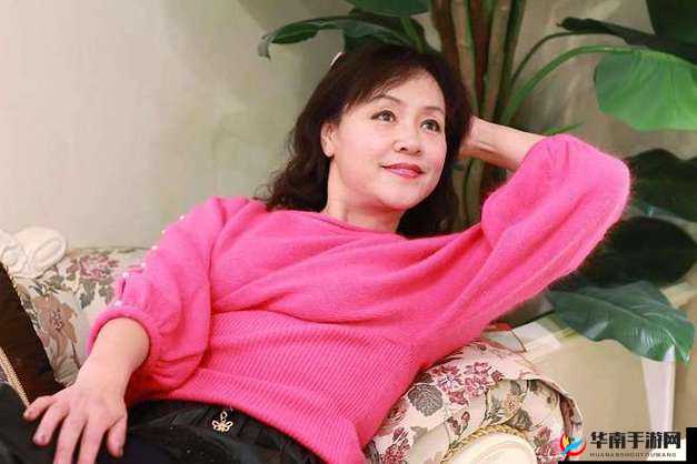 英美中老熟妇性受在线:独特的性体验之旅