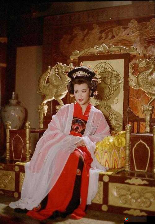 武媚娘的眼泪：从女皇到表情包的传奇之路