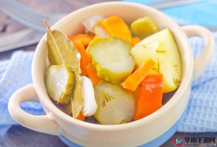 小孩半夜喂姐姐吃萝卜这件事背后的原因及意义探讨