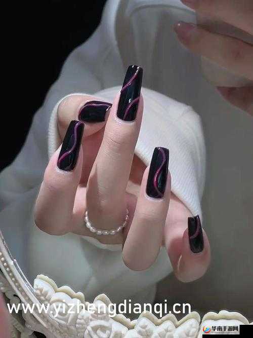 博雅和榜一大哥打扑克：一场引人瞩目的牌局较量