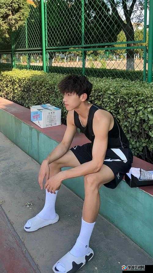 XNXX Chinese 体育生：汗水与激情的绽放