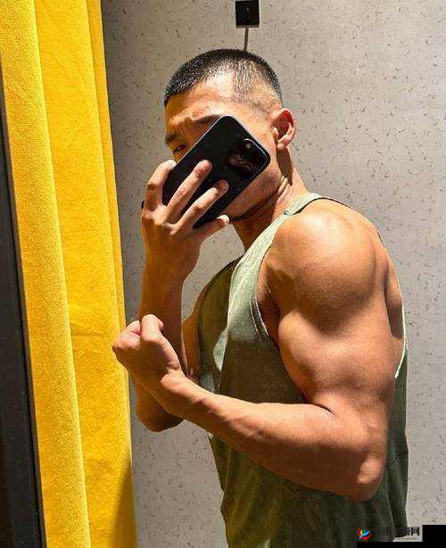 男生那又黑又粗又硬的独特魅力展现