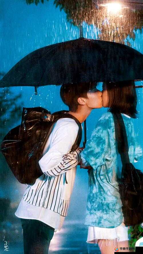 男女翻雨覆雨：激情交织中探寻爱与欲的深度融合