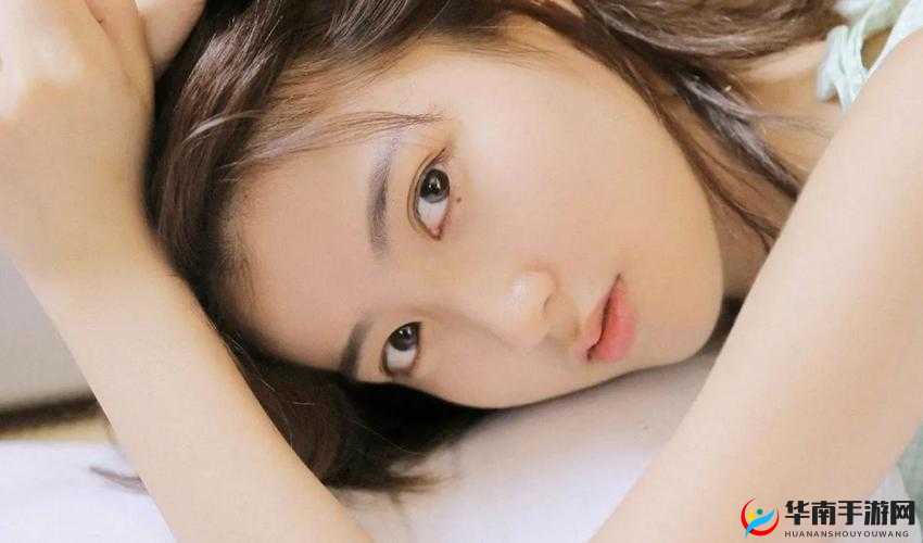 坐在学霸的紫根上背单词漫画：独特学习场景下的趣味故事