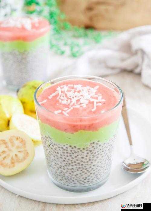 草莓丝瓜芭乐鸭脖奶茶的美味奇幻之旅