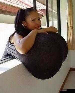 极具视觉冲击的：大美 100% 露出奶震撼来袭