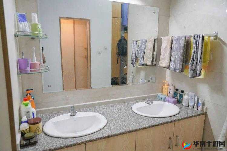 从教官进入卫生间到结束，全过程都被拍下