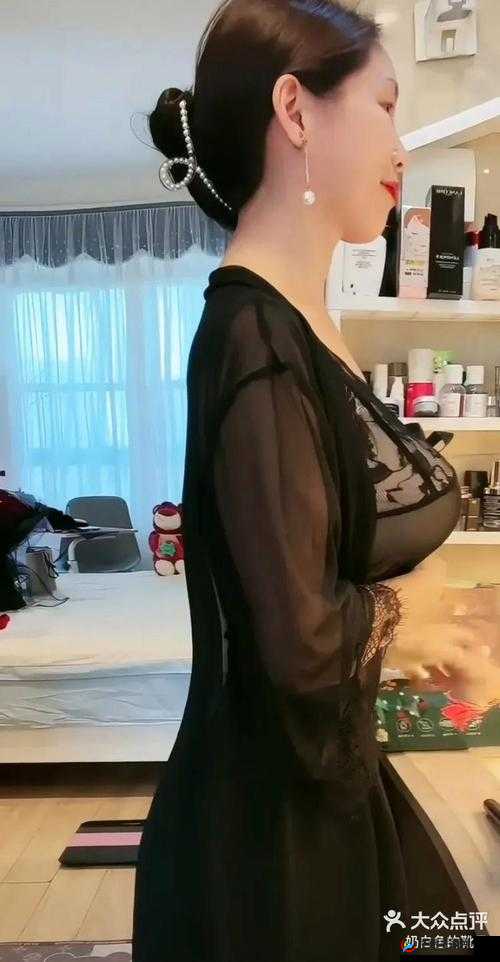 丰满迷人的少妇三级在线观看：探索私密情感世界