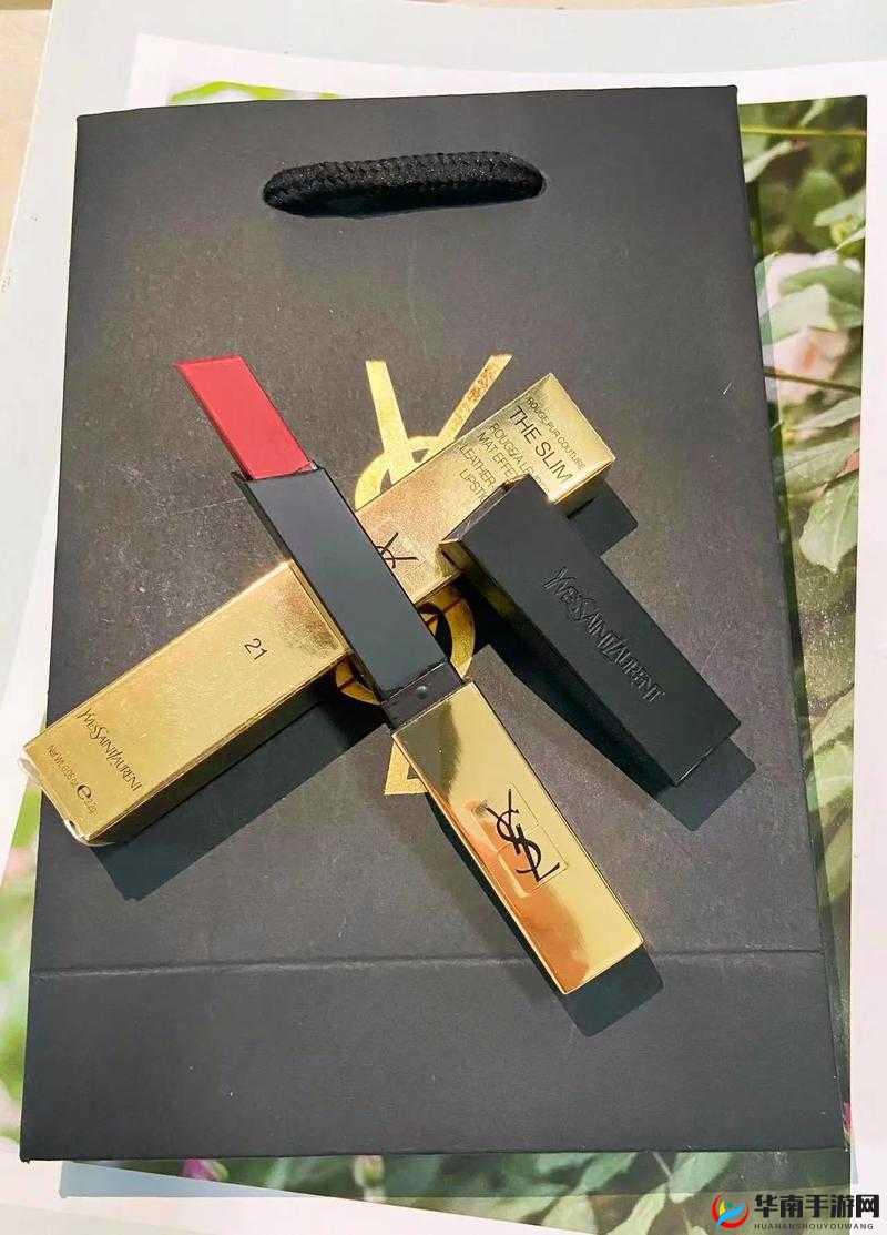 圣罗兰口红 333:让你秒变甜美女孩的秘密武器