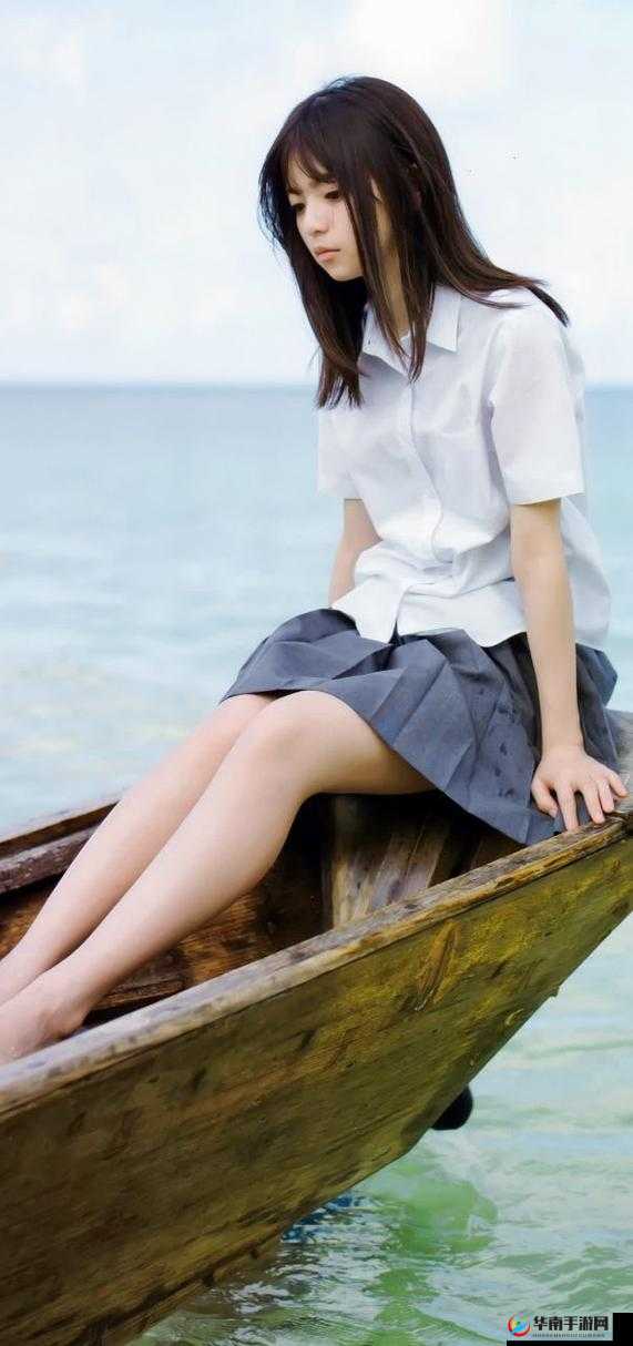 日本娇小体内 精汇编：娇小身体蕴含的无尽激情