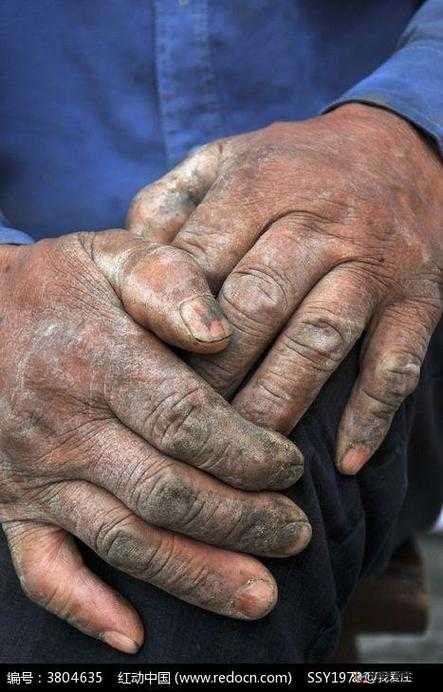 摸硬了寂寞农民工那极具冲击力的大 J8