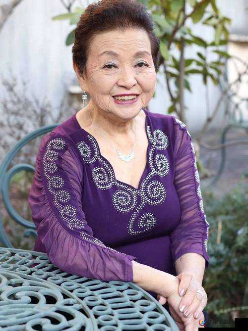 日本成人 xxx 相关内容探讨及分析