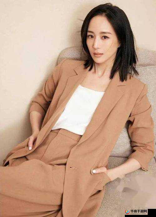 啪啪啪辣妞范：带你领略不一样的时尚魅力与个性风采