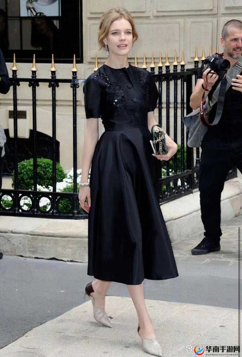 一级老太 BBBBBBBBBB 欧美:她的别样传奇故事