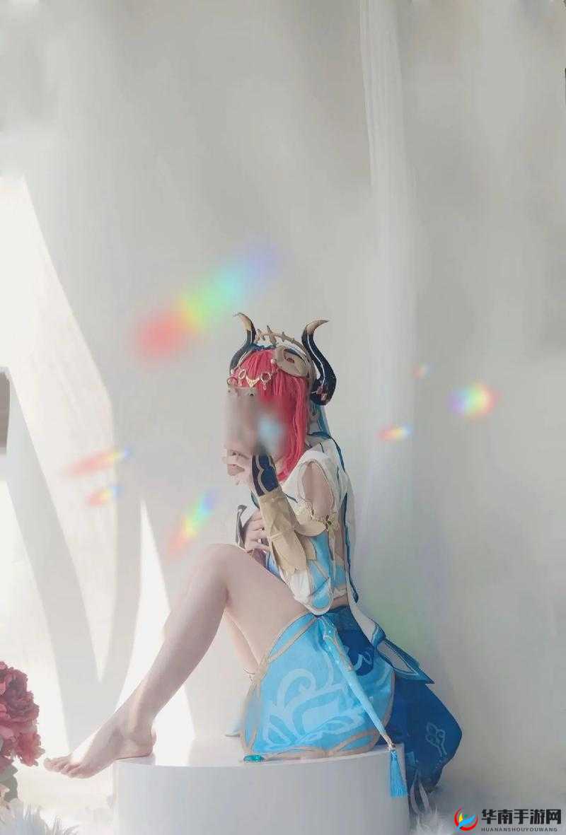 妮露开襟开叉裙鞋子选择：如何搭配出最完美效果