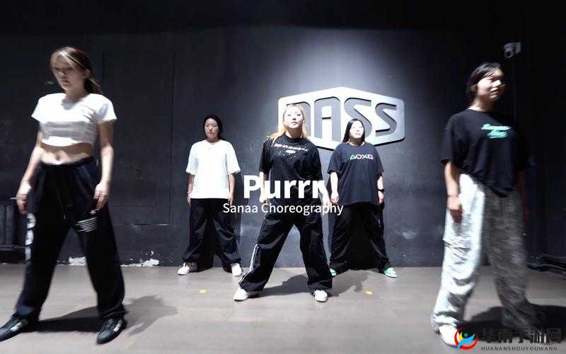 JAZZ 老师和 HIPHOP 老师:舞动奇迹的引领者